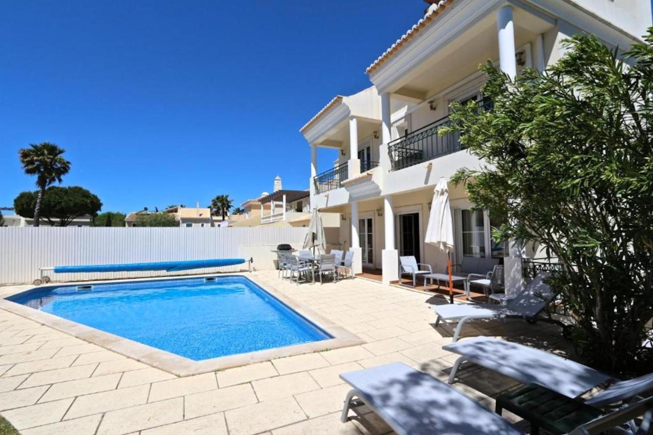 Spacious Vilamoura Villa 4 Bedrooms Villa Amendoeira Table Tennis Great Pool Area Quarteira Eksteriør billede